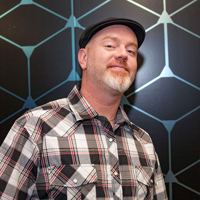 daniel travers redideo